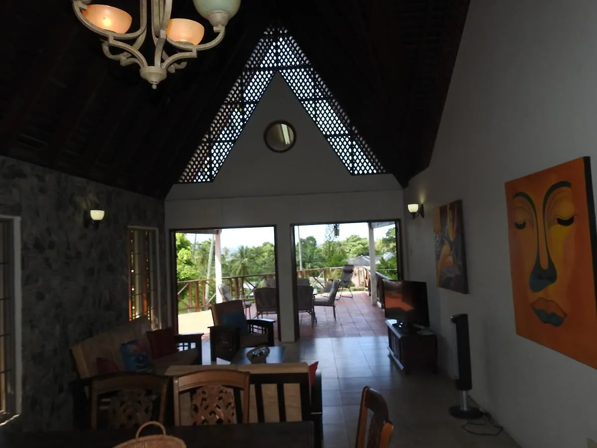 Dom wakacyjny Coco Chalet In The Caribbean Willa Mount Irvine